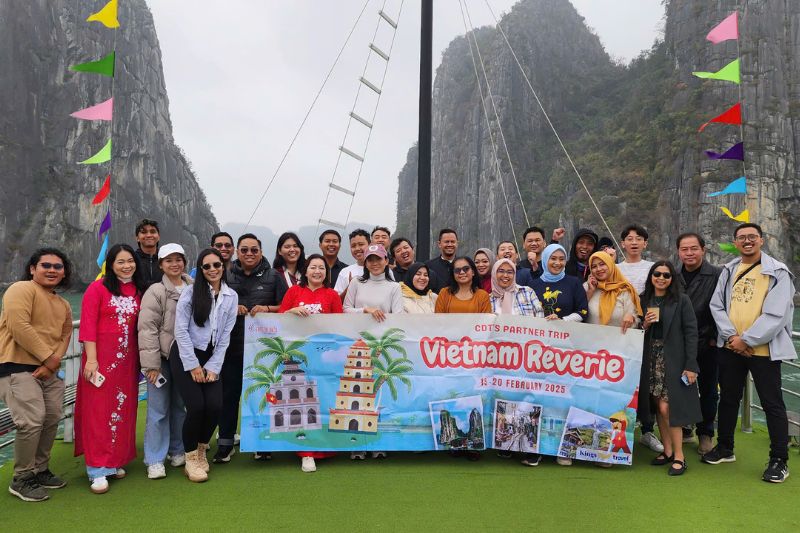 DTI7 – Tur Insentif Hanoi - Teluk Halong